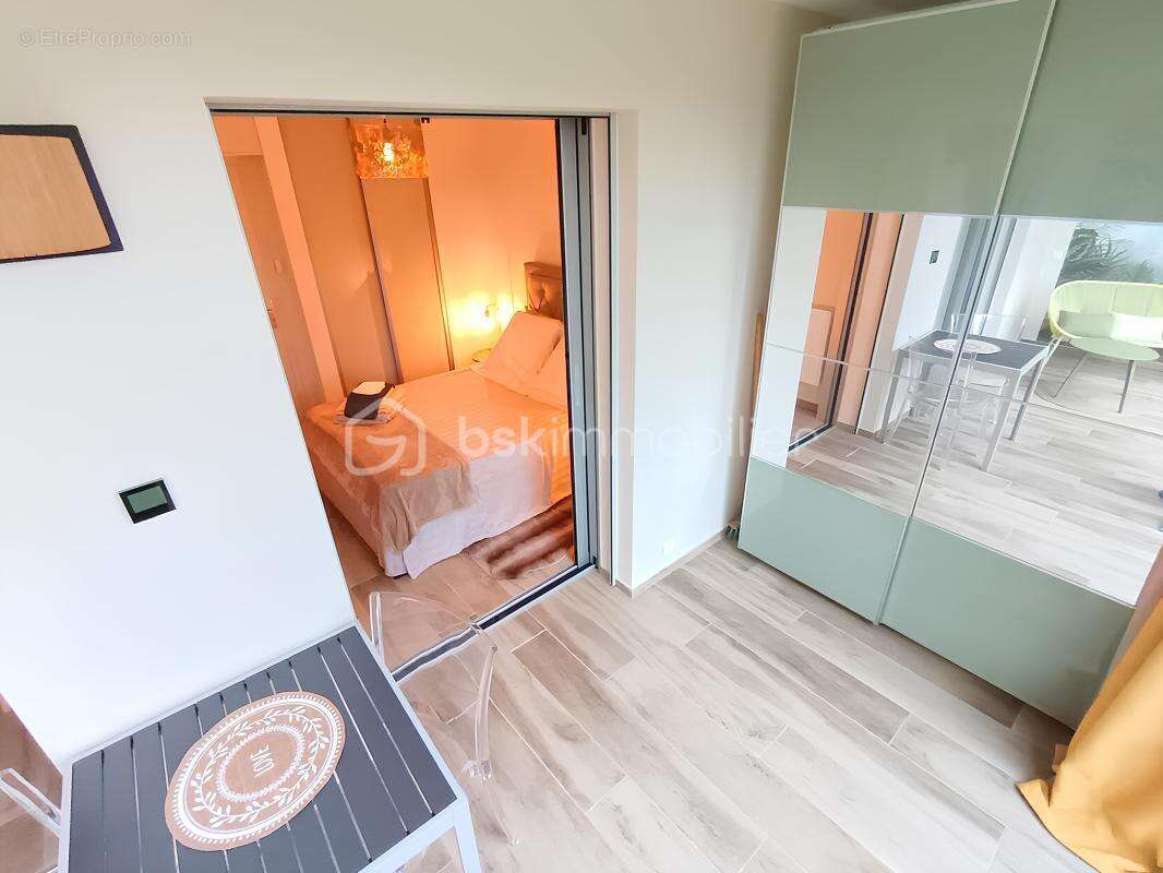 Appartement à SANARY-SUR-MER