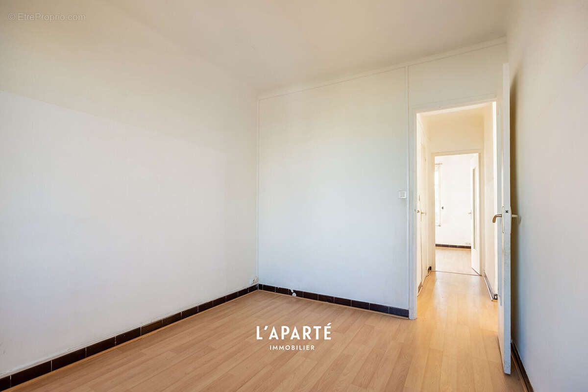 Appartement à MARSEILLE-9E