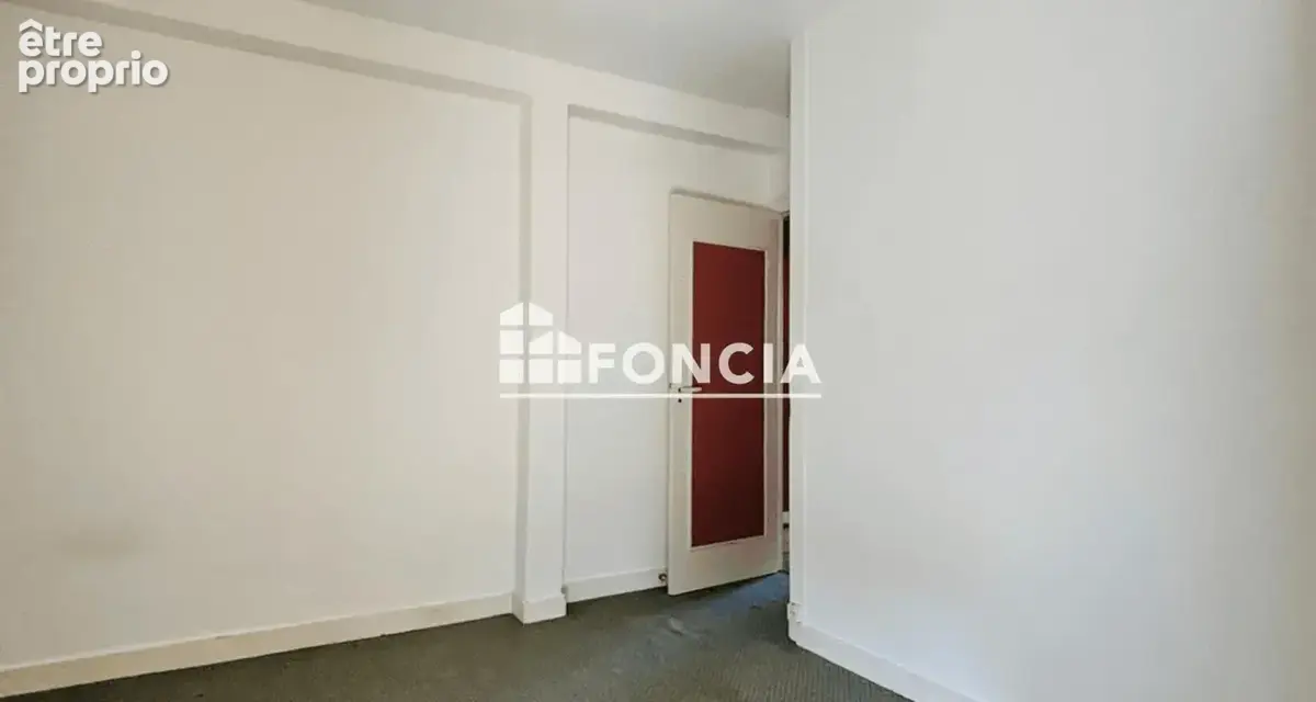Appartement T3 lumineux avec balcon et garage - photo 4
