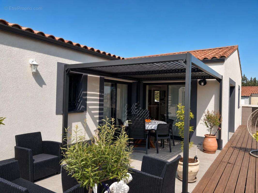 COUP DE CŒUR – Villa contemporaine avec piscine, pool house - photo 10