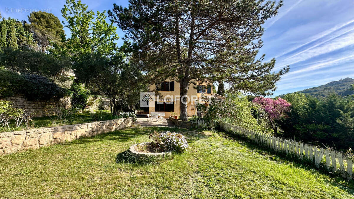 Maison à SALON-DE-PROVENCE