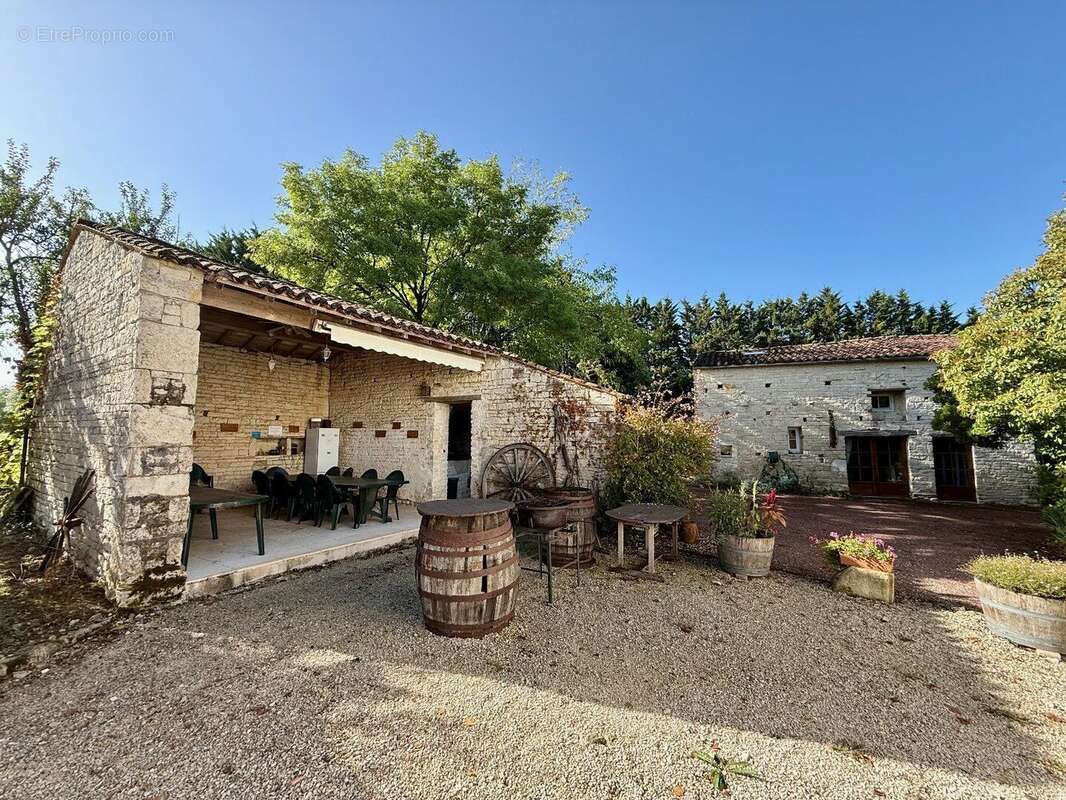 Maison à VINAX