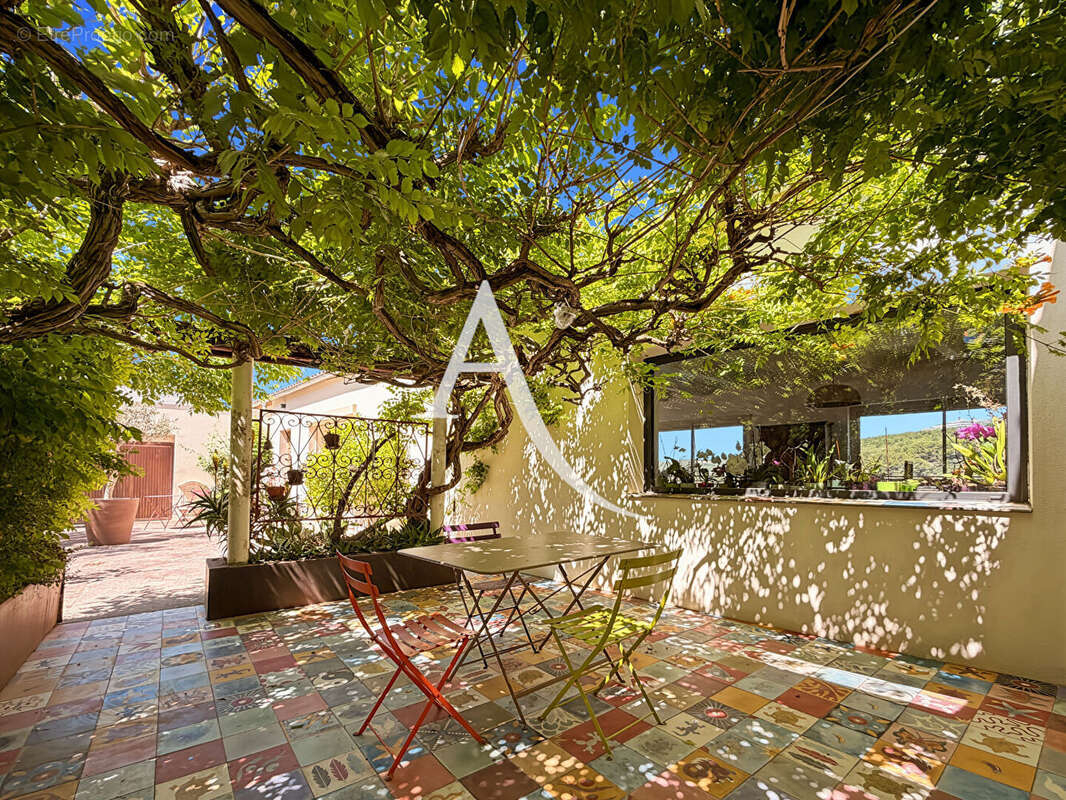 Maison à MARSEILLE-13E
