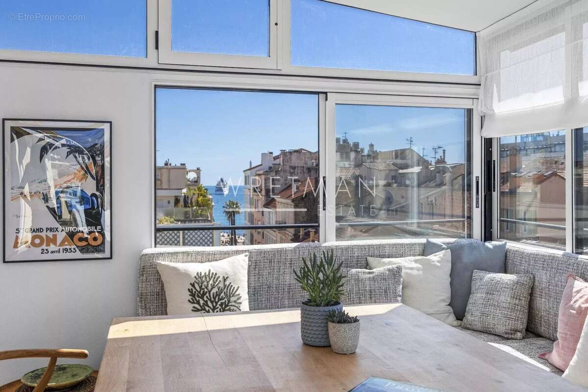 Appartement à CANNES