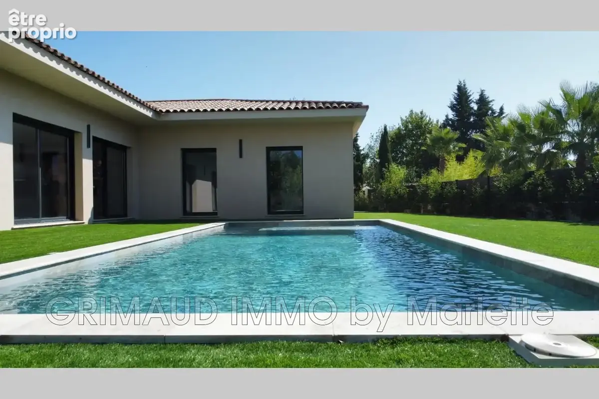 Maison 5 pièces 143 m² à vendre à Grimaud (83310) - photo 3