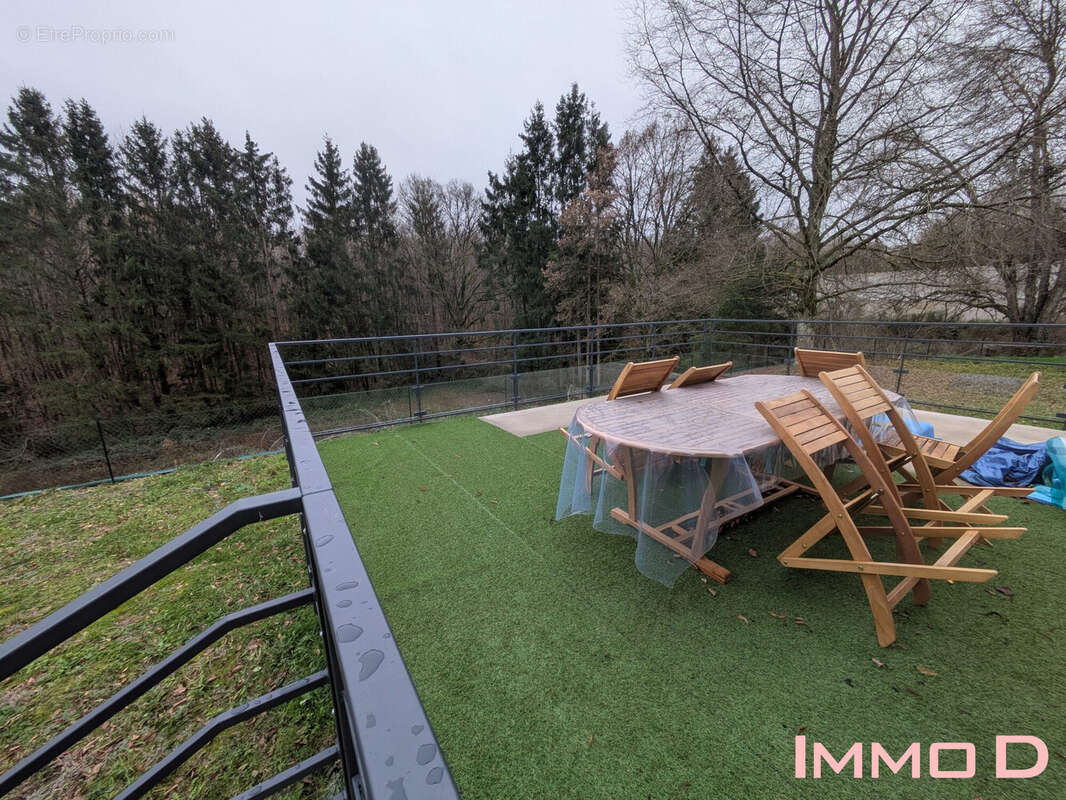 Maison à THAON-LES-VOSGES