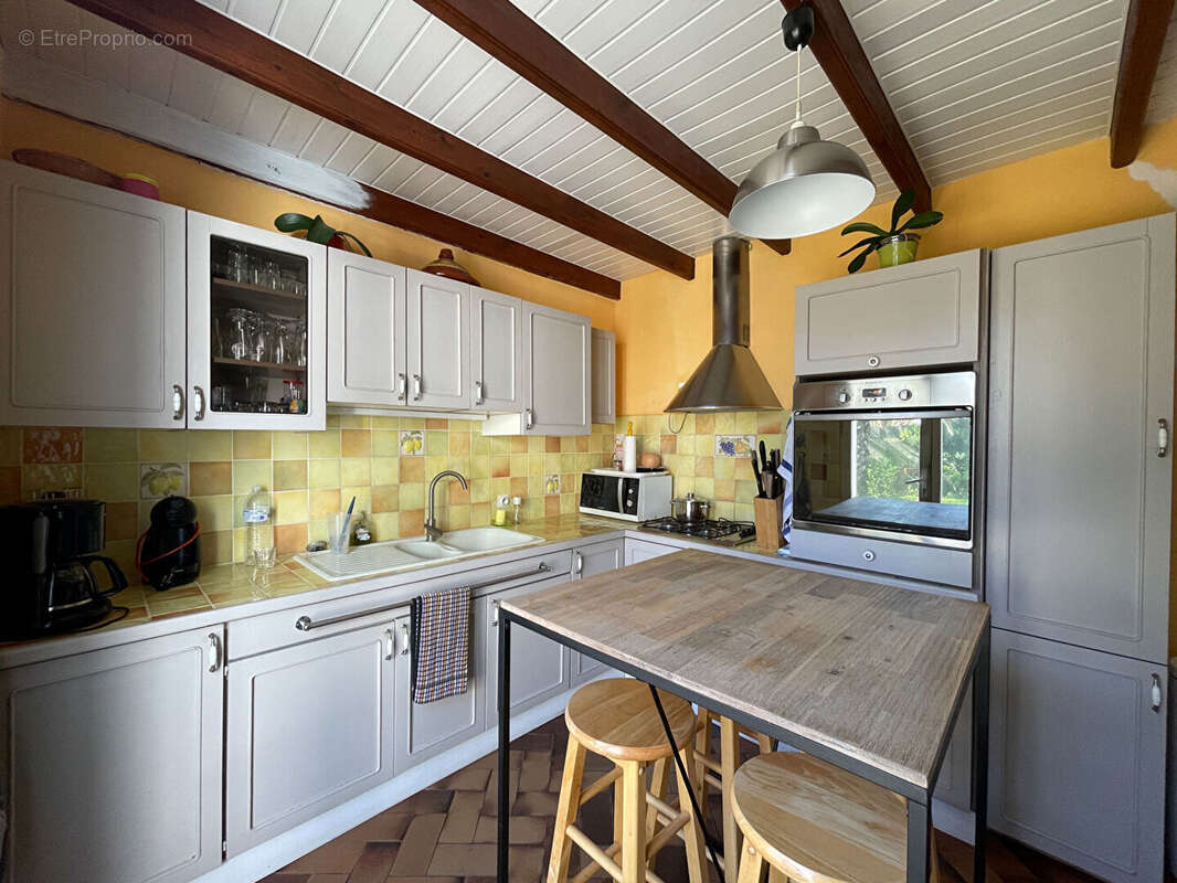 Maison à LA BREE-LES-BAINS