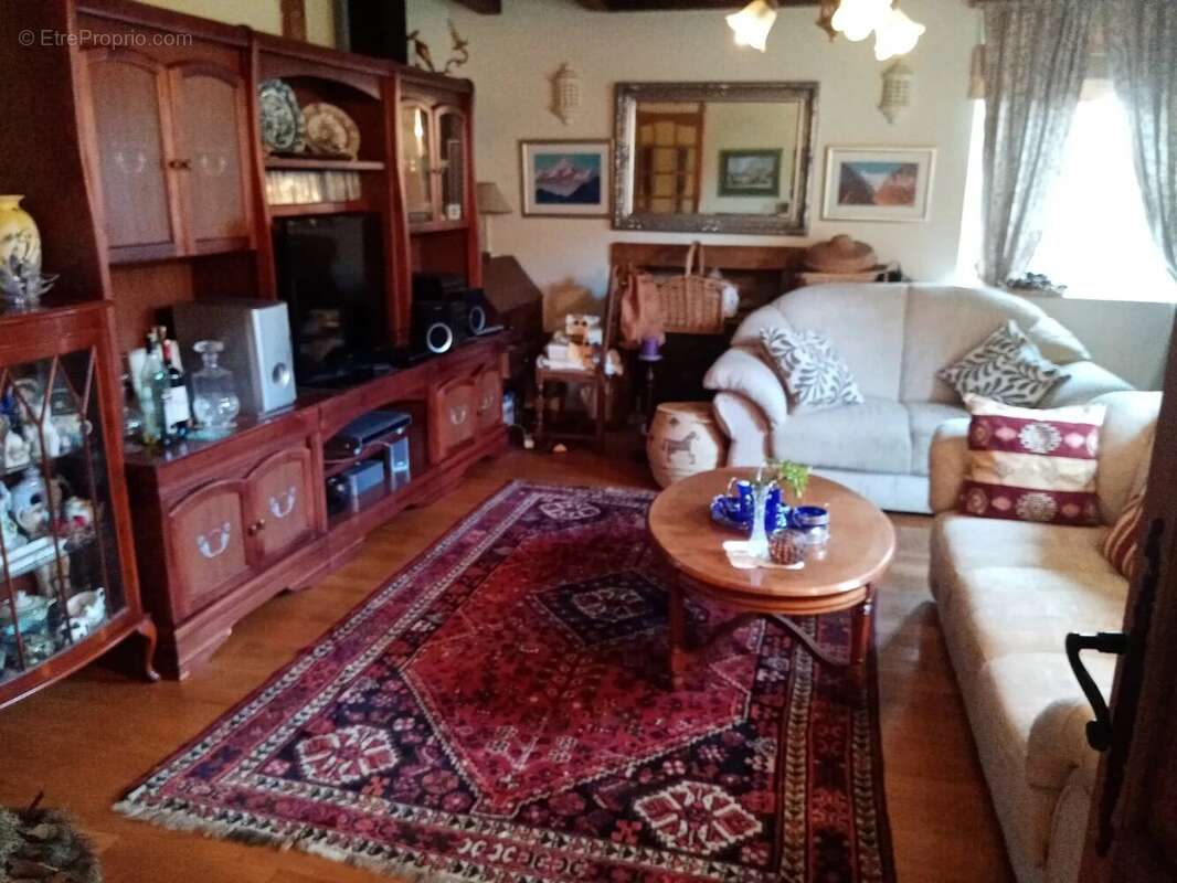 Maison à BUSSIERE-POITEVINE