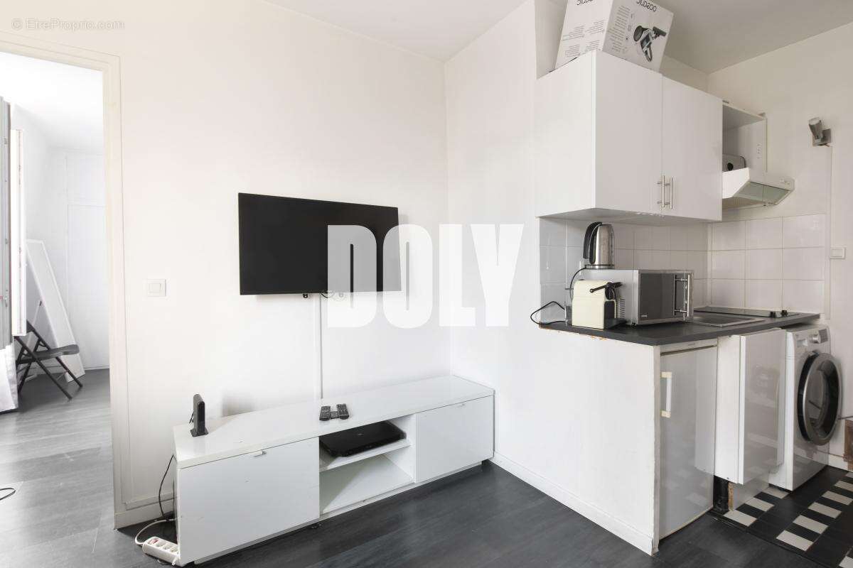 Appartement à PARIS-8E