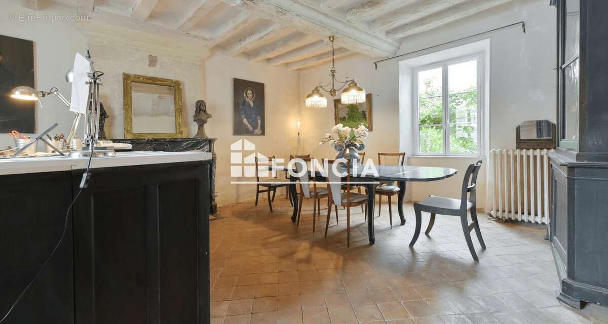 Maison à SILLE-LE-GUILLAUME