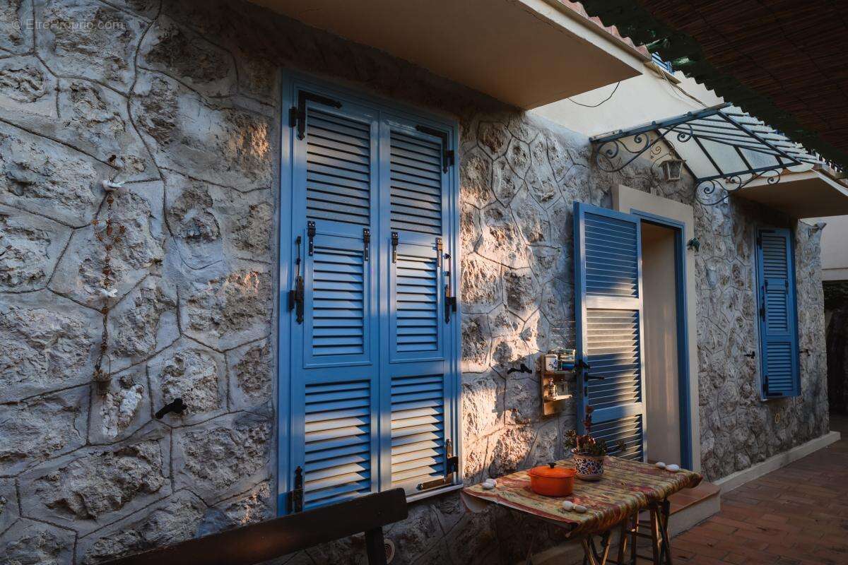 Maison à CAP-D'AIL