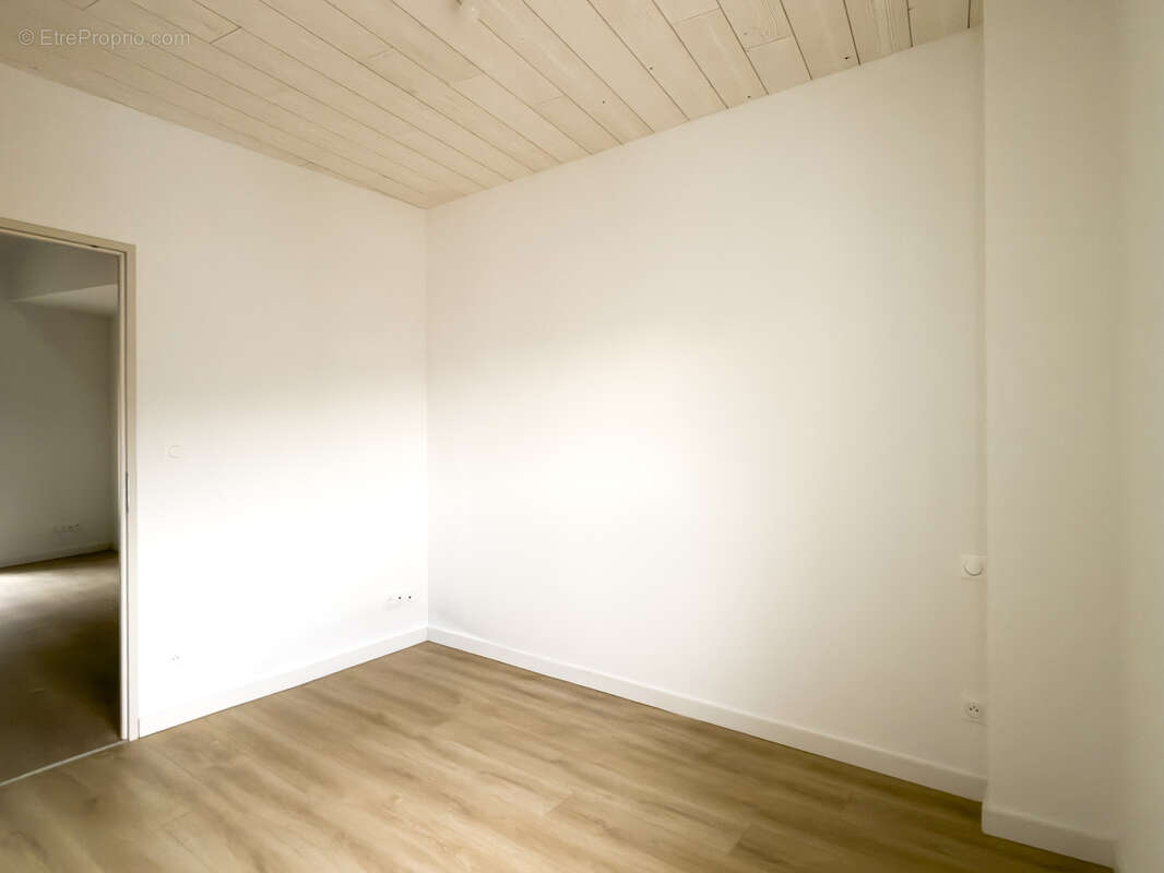 Appartement à LABEGUDE