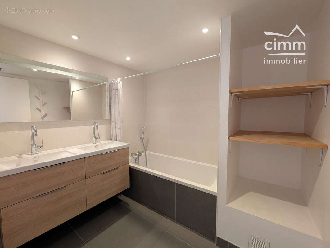 Appartement à GRENOBLE