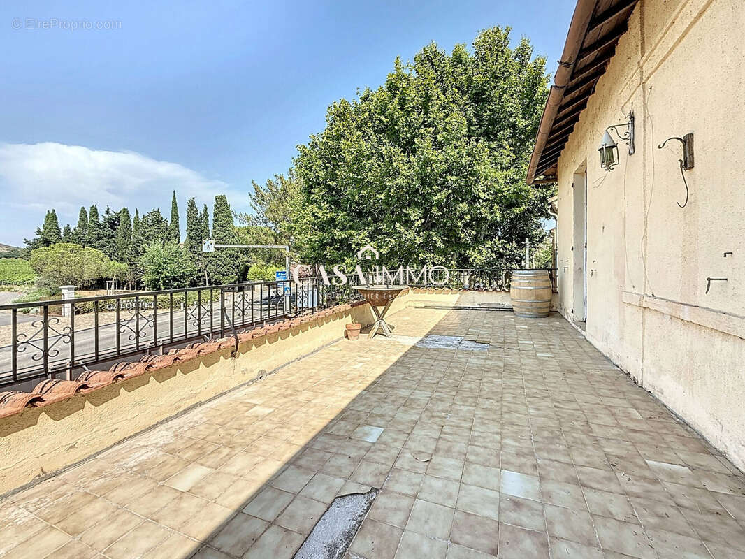 Appartement à HYERES