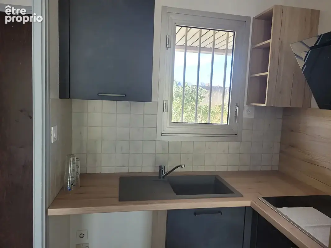 ROCHEFORT centre - appartement en duplex exposé EST, de type 3 avec ascenseur - photo 3
