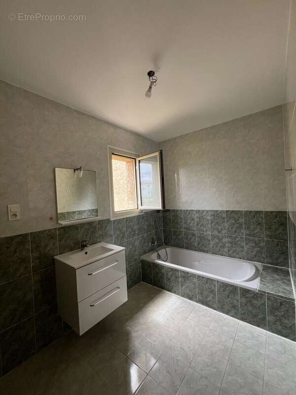 Appartement à BORGO