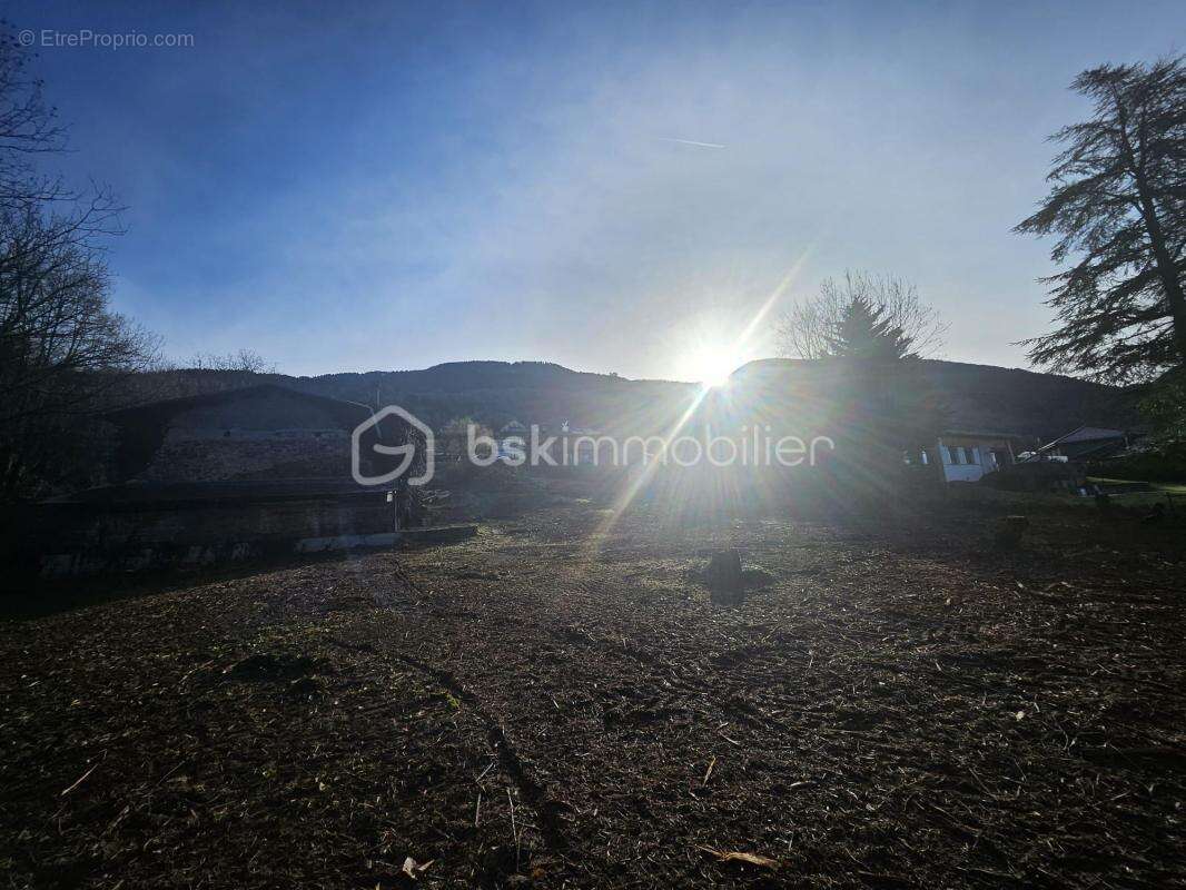 Terrain à SAINT-MARTIN-D&#039;URIAGE