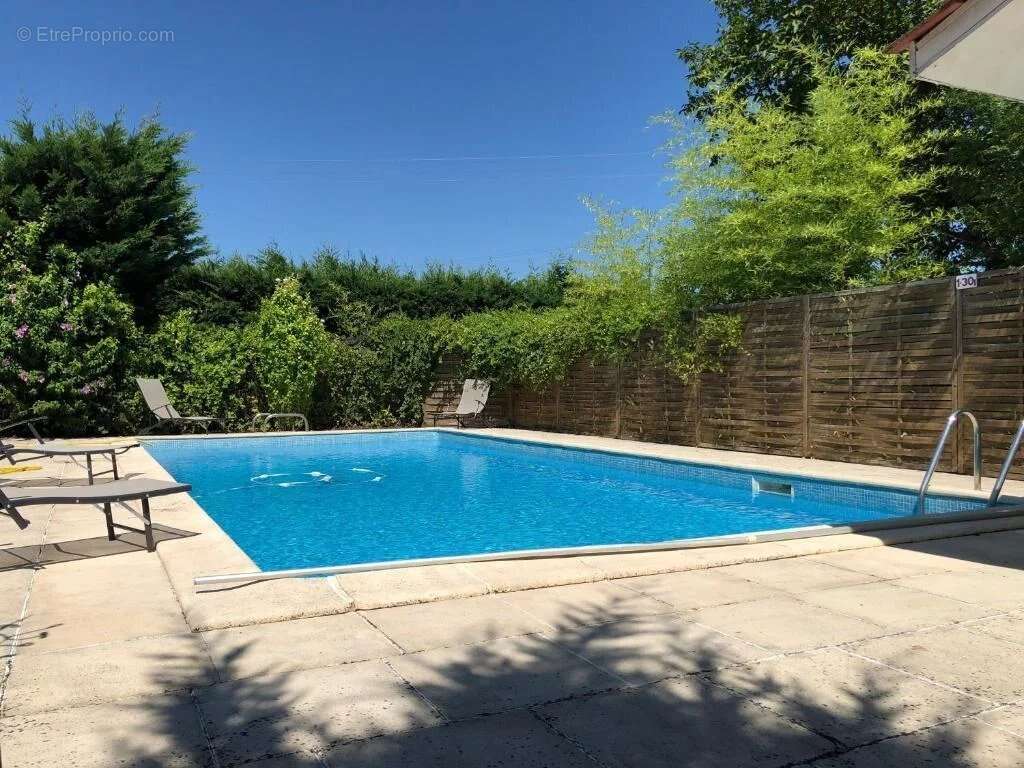 Maison à SAINTE-FOY-LA-GRANDE