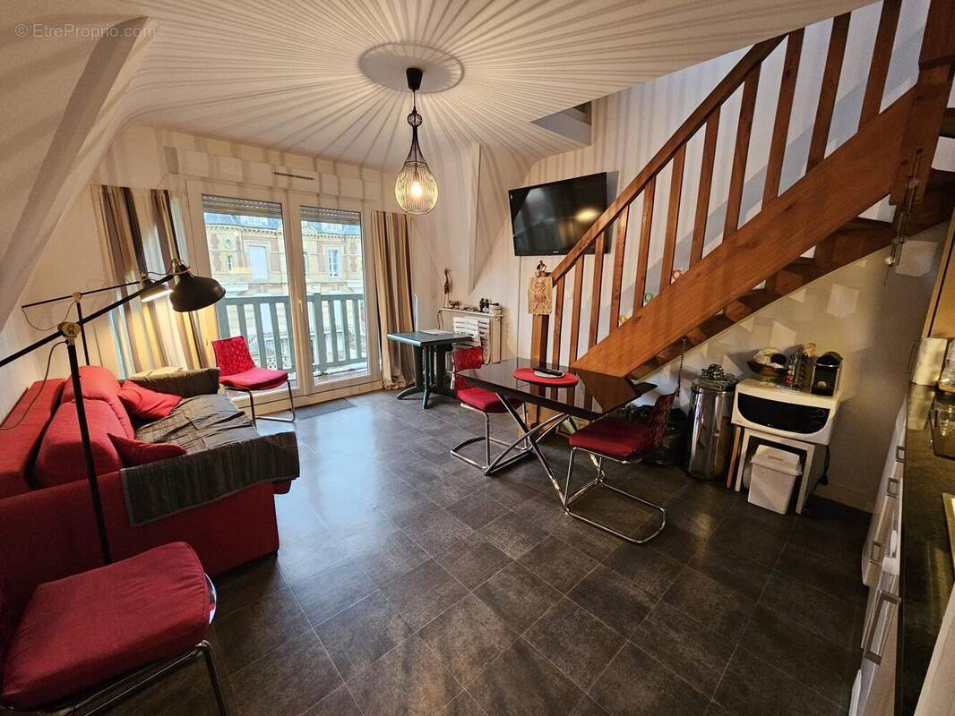 Appartement à TROUVILLE-SUR-MER