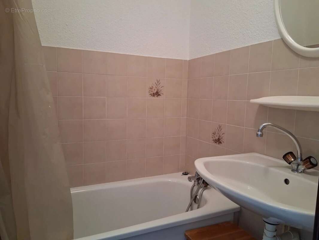 Appartement à LELEX