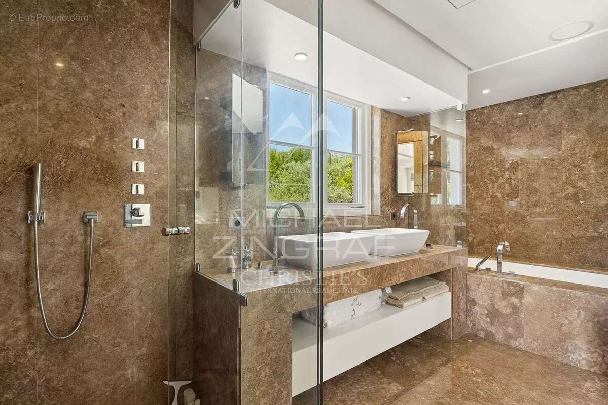 Maison à ANTIBES
