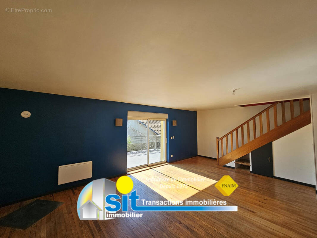 Maison à LES COTES-D&#039;AREY