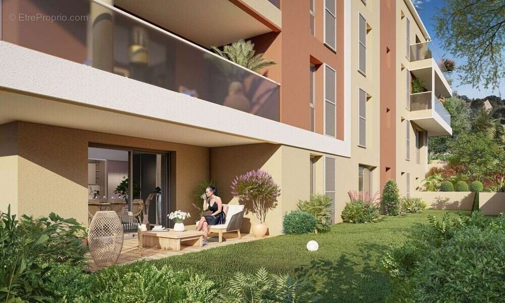 Appartement à SAINT-RAPHAEL