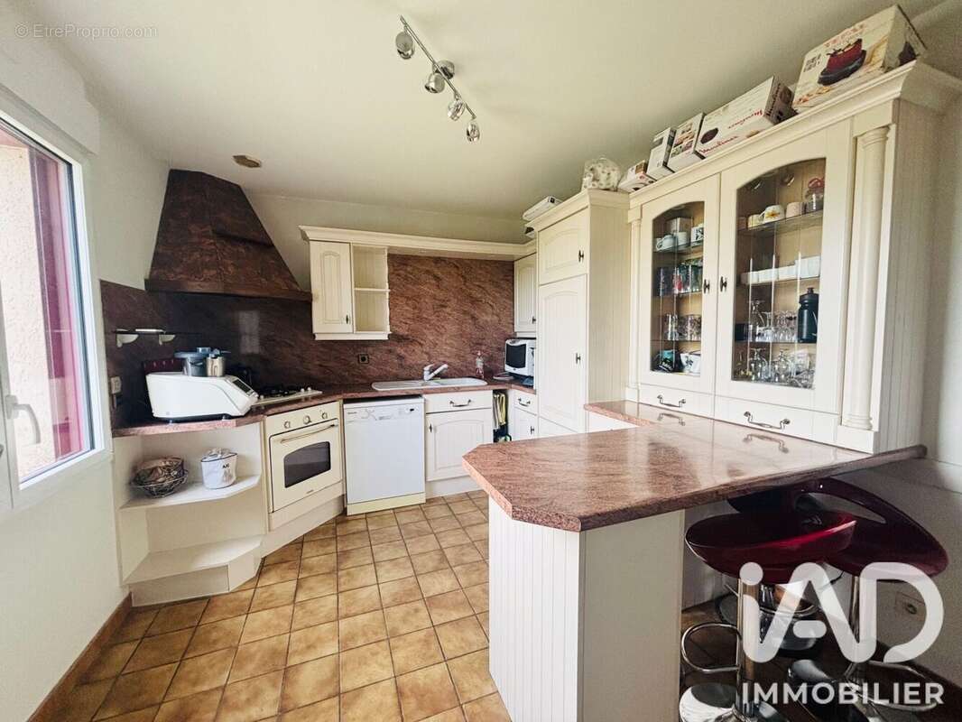 Photo 8 - Maison à ISSE