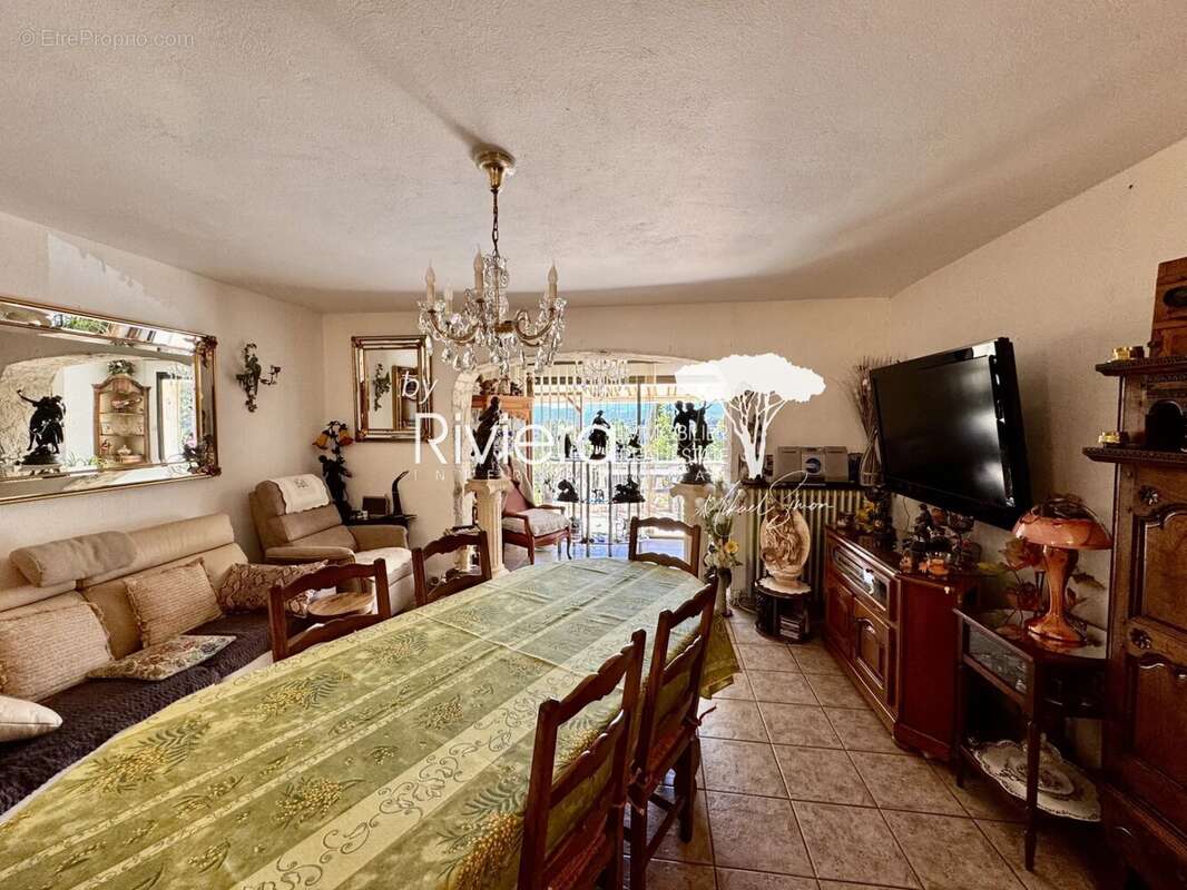 Maison à LA CROIX-VALMER