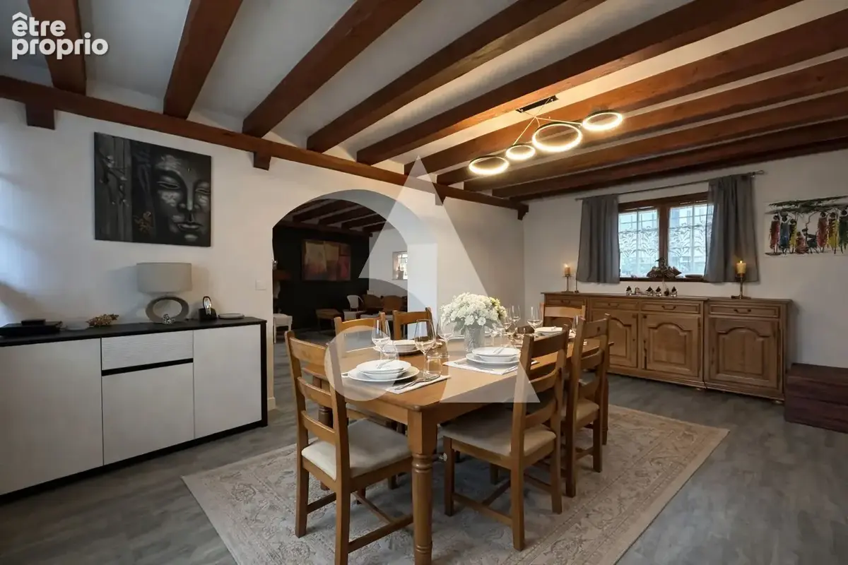 Entrepôt de plus de 250 m² + 2 Maisons - photo 9