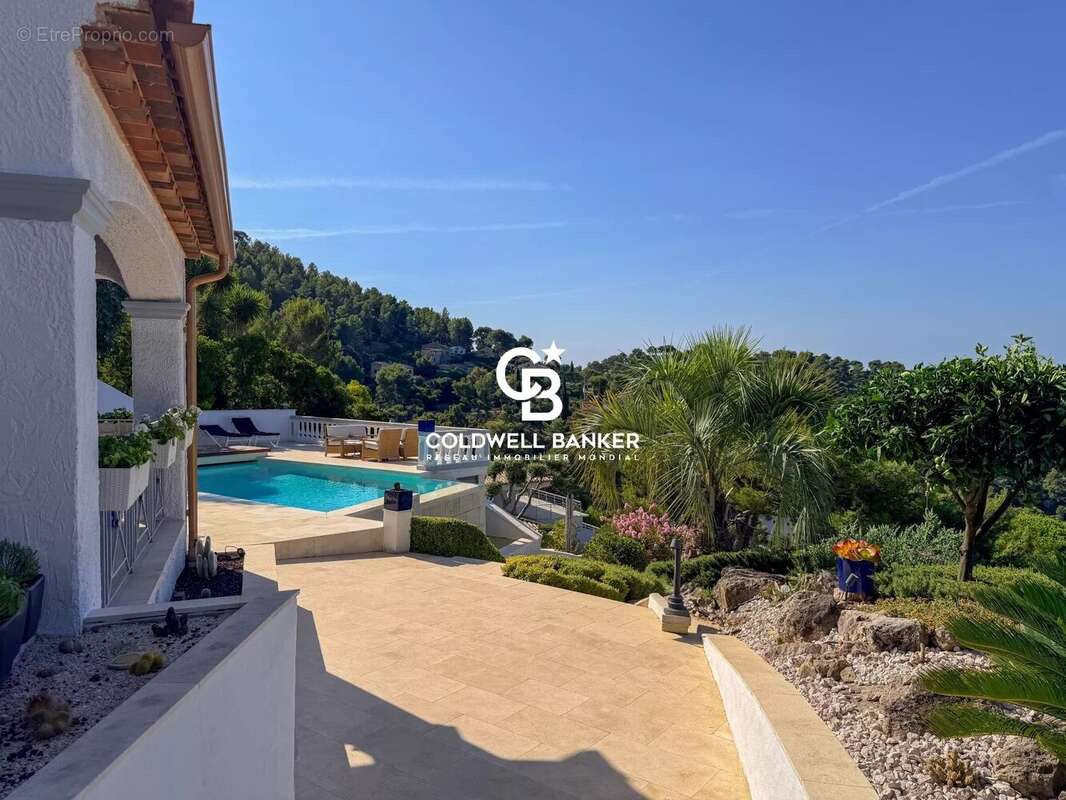 Villa vue mer incroyable - 83320 Carqueiranne - photo 27