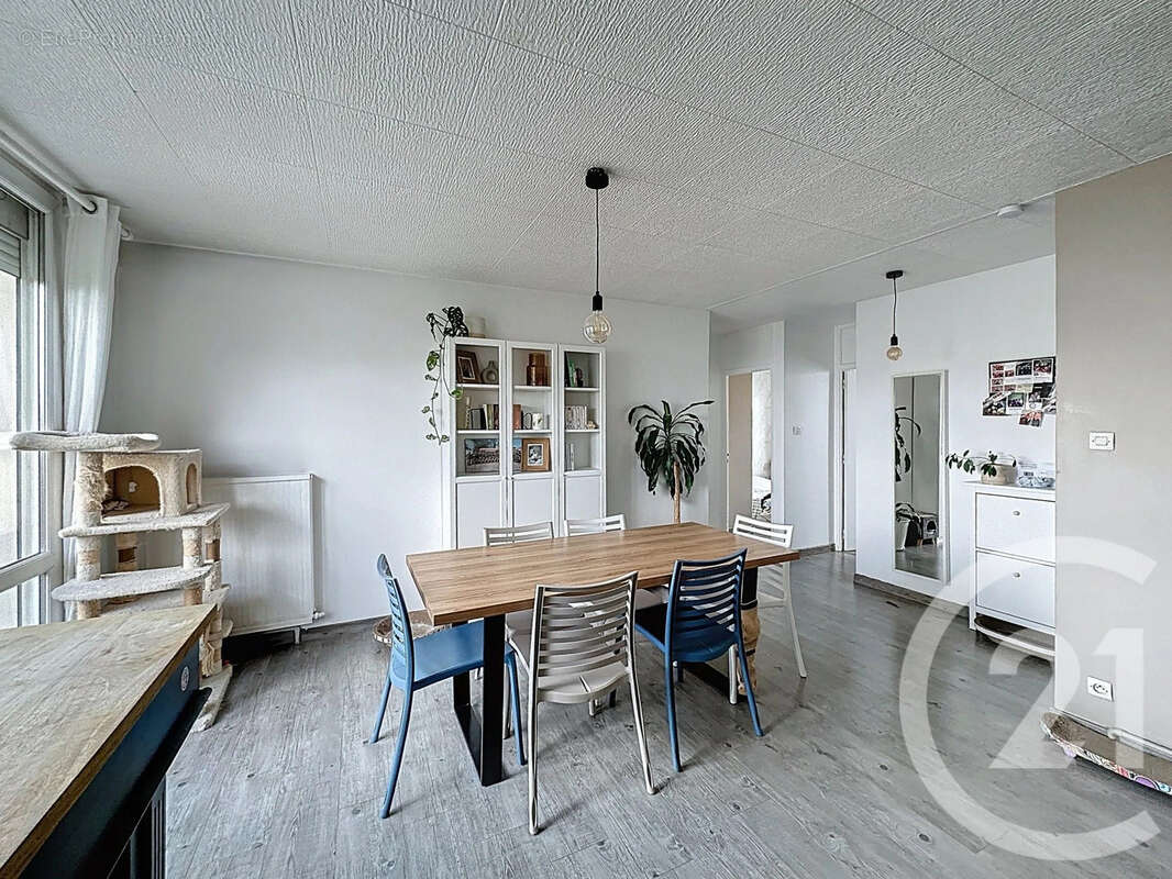 Appartement à CORBAS