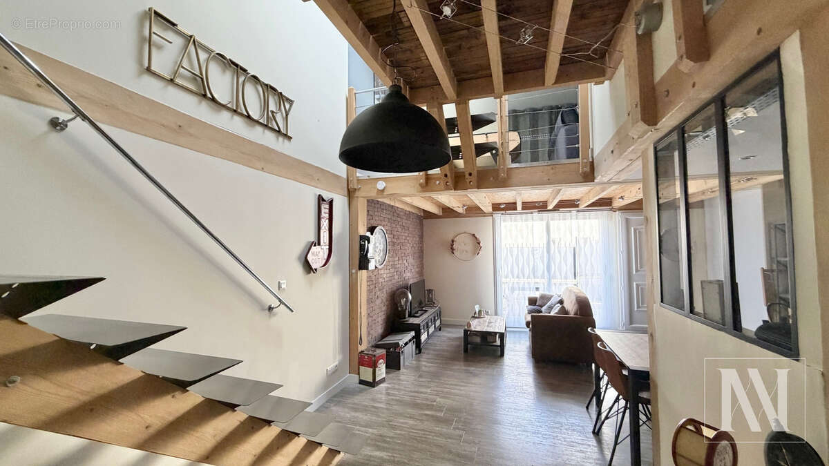 Autre à TROYES