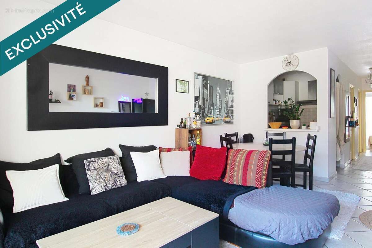 Photo 2 - Appartement à COGOLIN