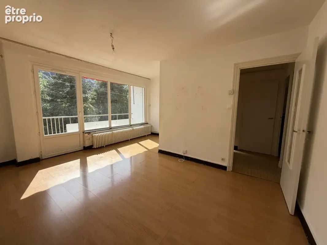 Appartement à UGINE