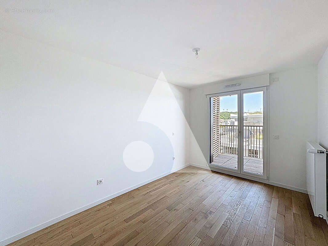 Appartement à RUEIL-MALMAISON