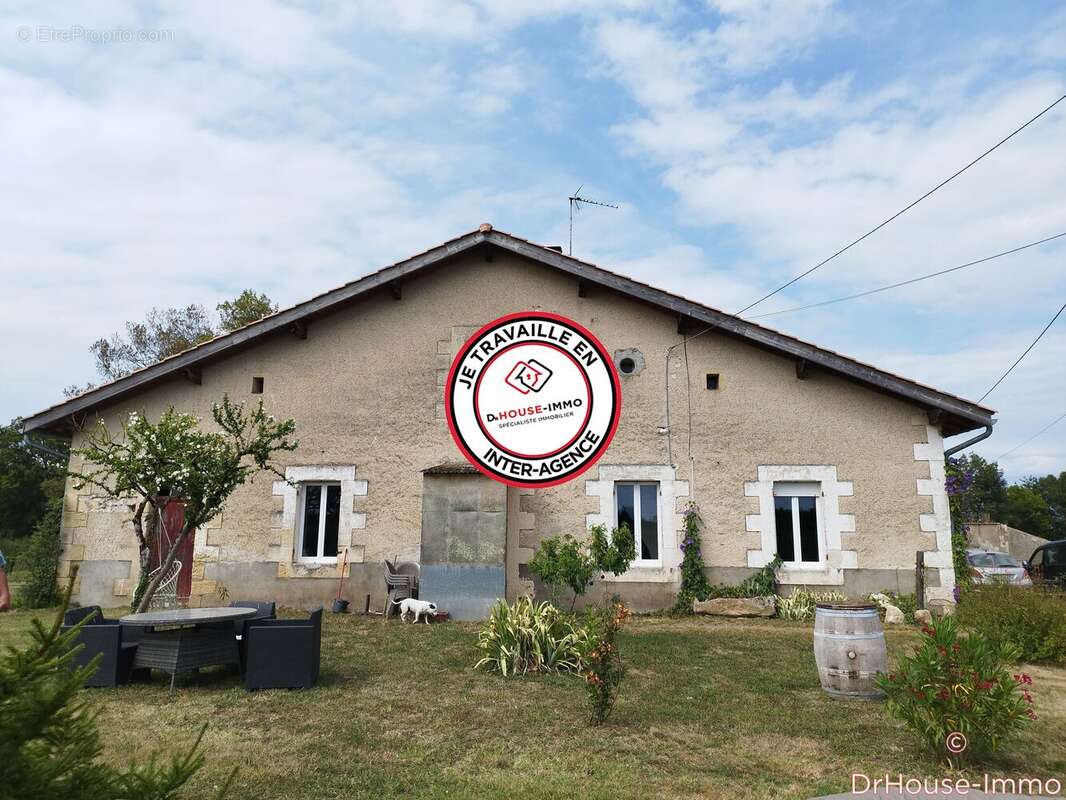 Maison à SAINT-AVIT-SAINT-NAZAIRE