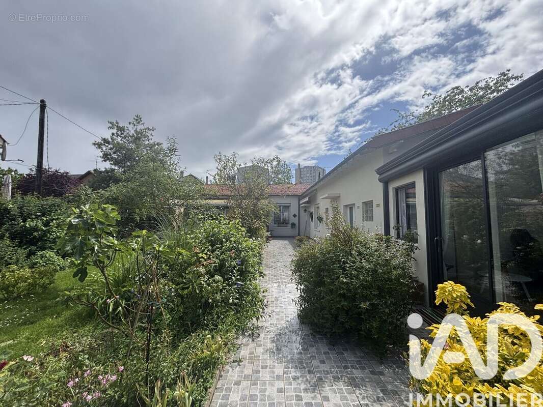 Photo 2 - Maison à CHAMPIGNY-SUR-MARNE