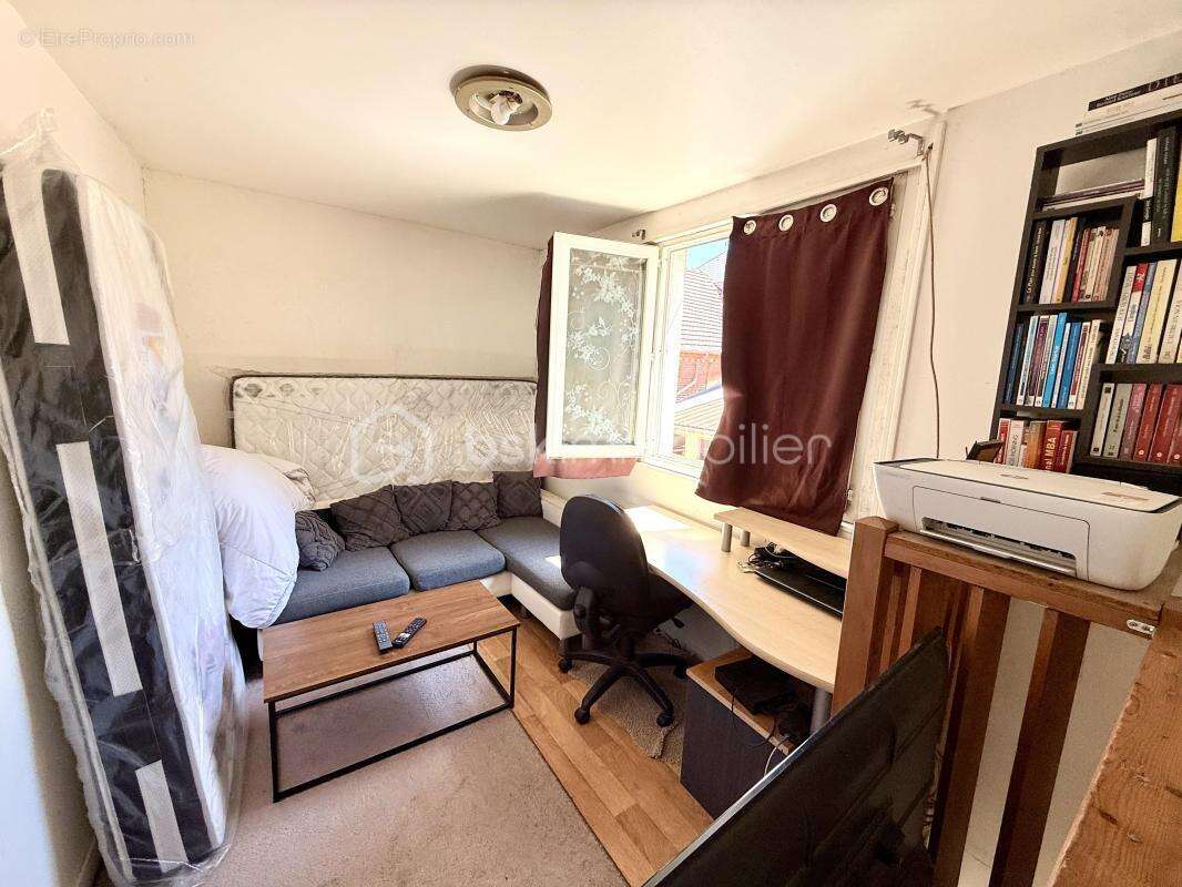 Appartement à MERU
