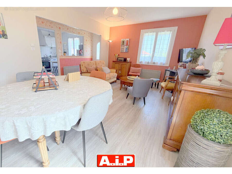 Maison à LA CHATAIGNERAIE