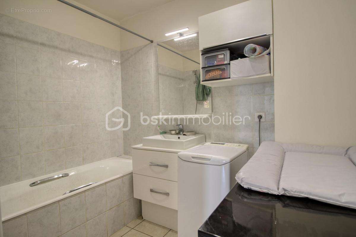 Appartement 64 m² – 2 chambres – Balcon – Échirolles centre - photo 8