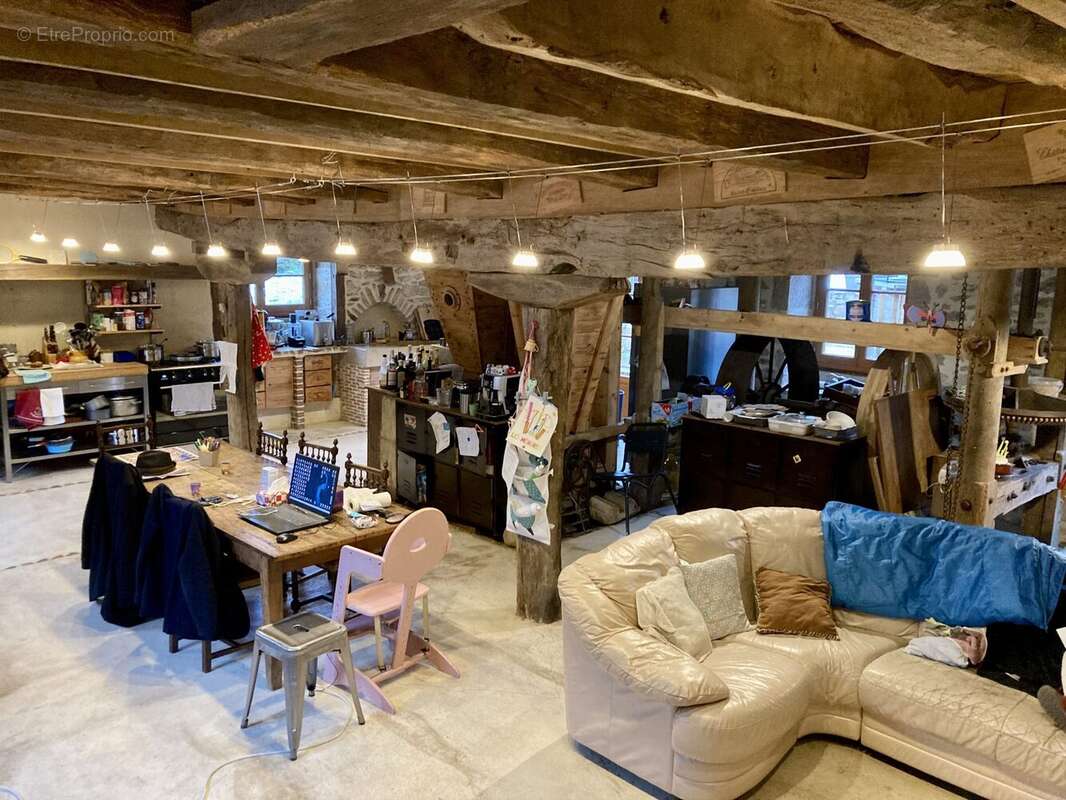 Maison à VERNEUIL-SUR-VIENNE