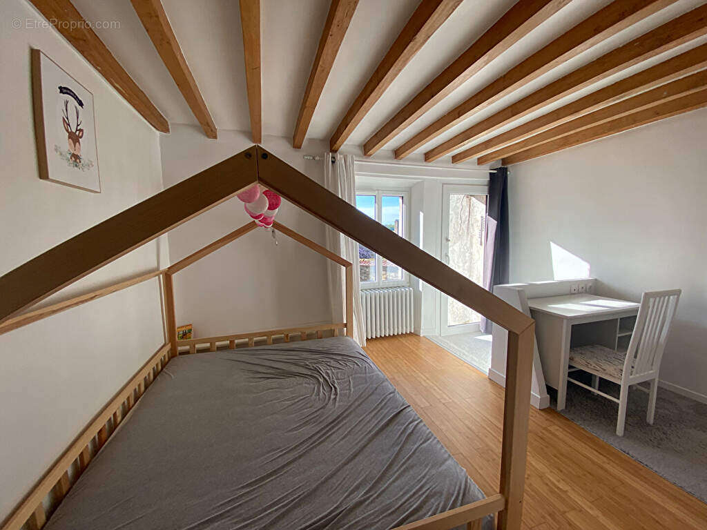 Maison à FOLLAINVILLE-DENNEMONT