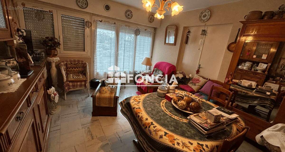 Appartement à COGNAC