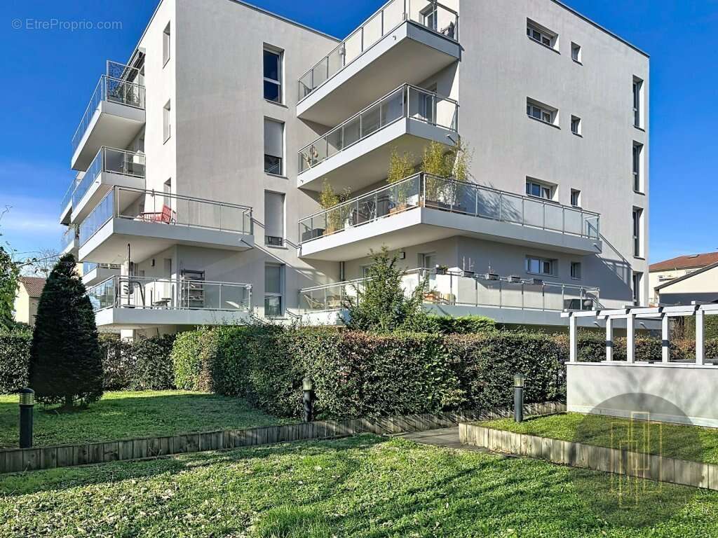 Appartement à TASSIN-LA-DEMI-LUNE