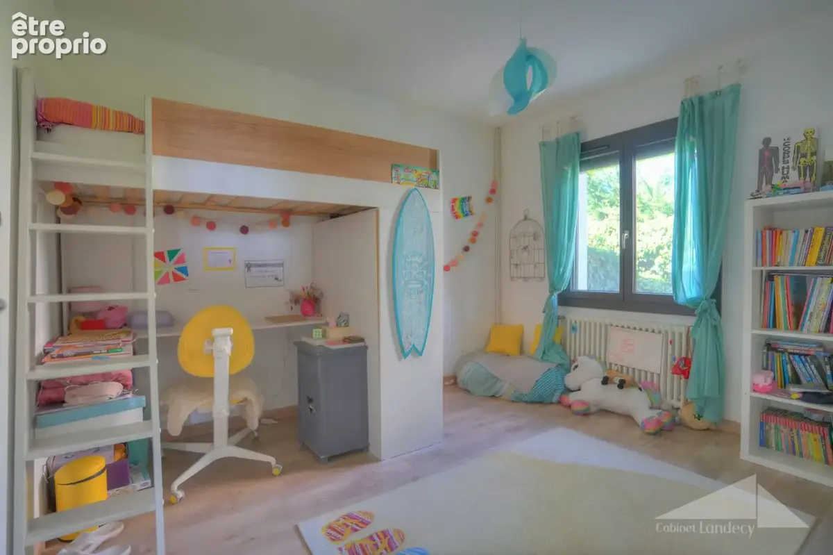 Maison 5 pièces 145 m² à vendre à Thoiry (01710) - photo 5
