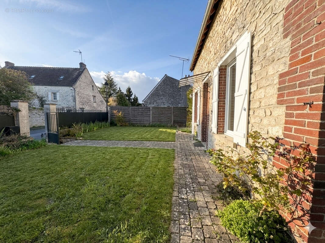 Maison à SENLIS