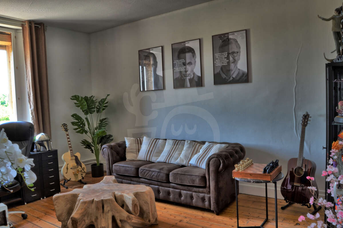 Maison 173m2 avec garage et grande dépendance sur un grand terrain boisé à Prosnes - photo 11