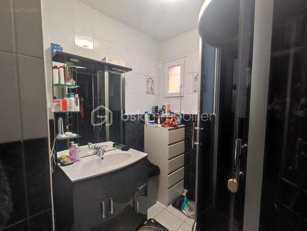 Maison à ARCES-DILO