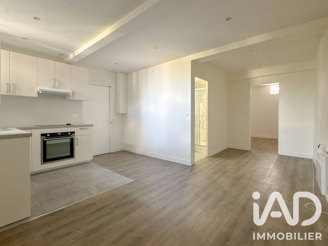Photo 1 - Appartement à ISSY-LES-MOULINEAUX